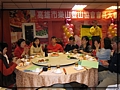 2010-12-18 下午 06-50-46邊吃邊開會.JPG